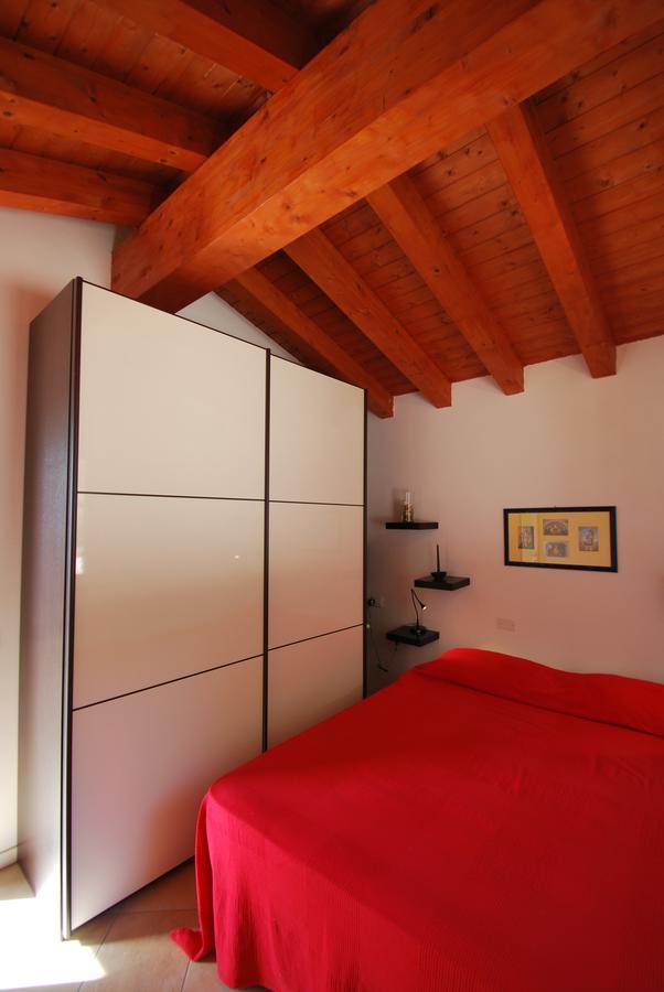 Villetta Ciclamino Casa Alzi Exterior foto